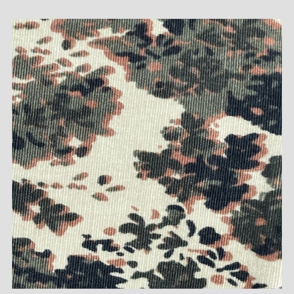 Anthropologie Pilcro High Rise Corduroy Skinny Button Fly Camo Floral Print 27P - Picture 8 of 12